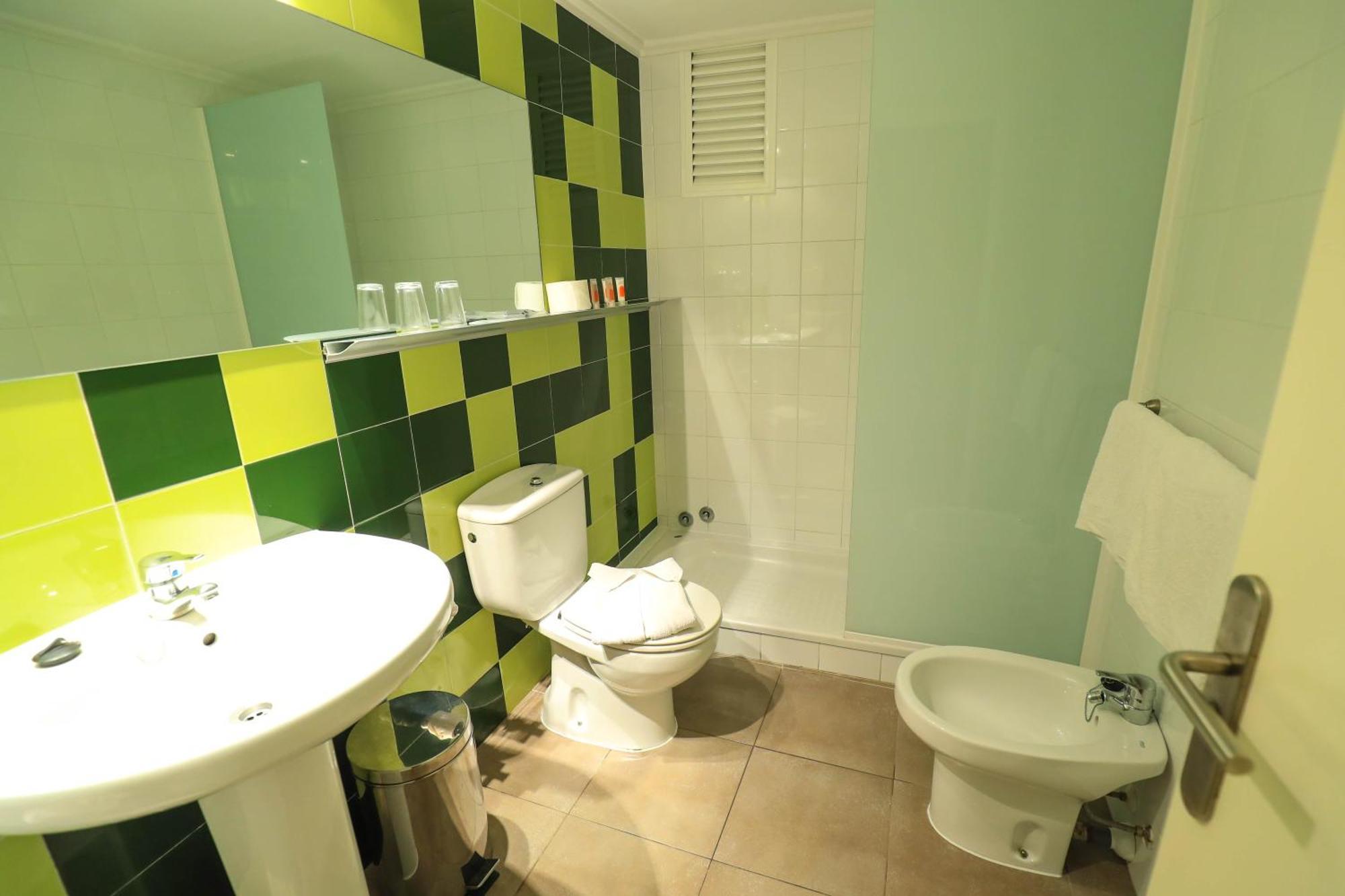 Es Mitjorn Hotel San Antonio  Eksteriør bilde